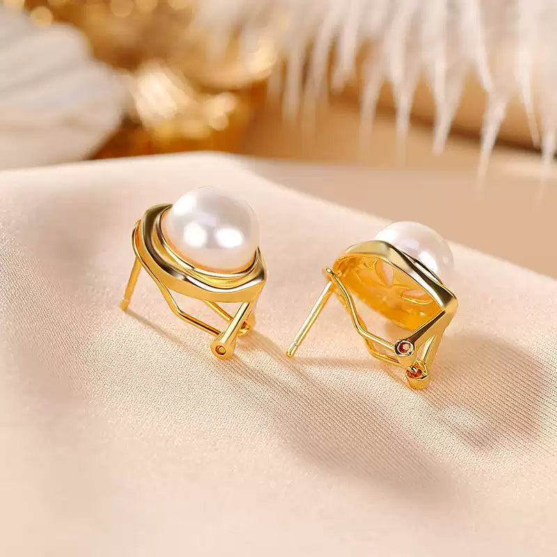 Tessa Pearl Halo Stud Earrings