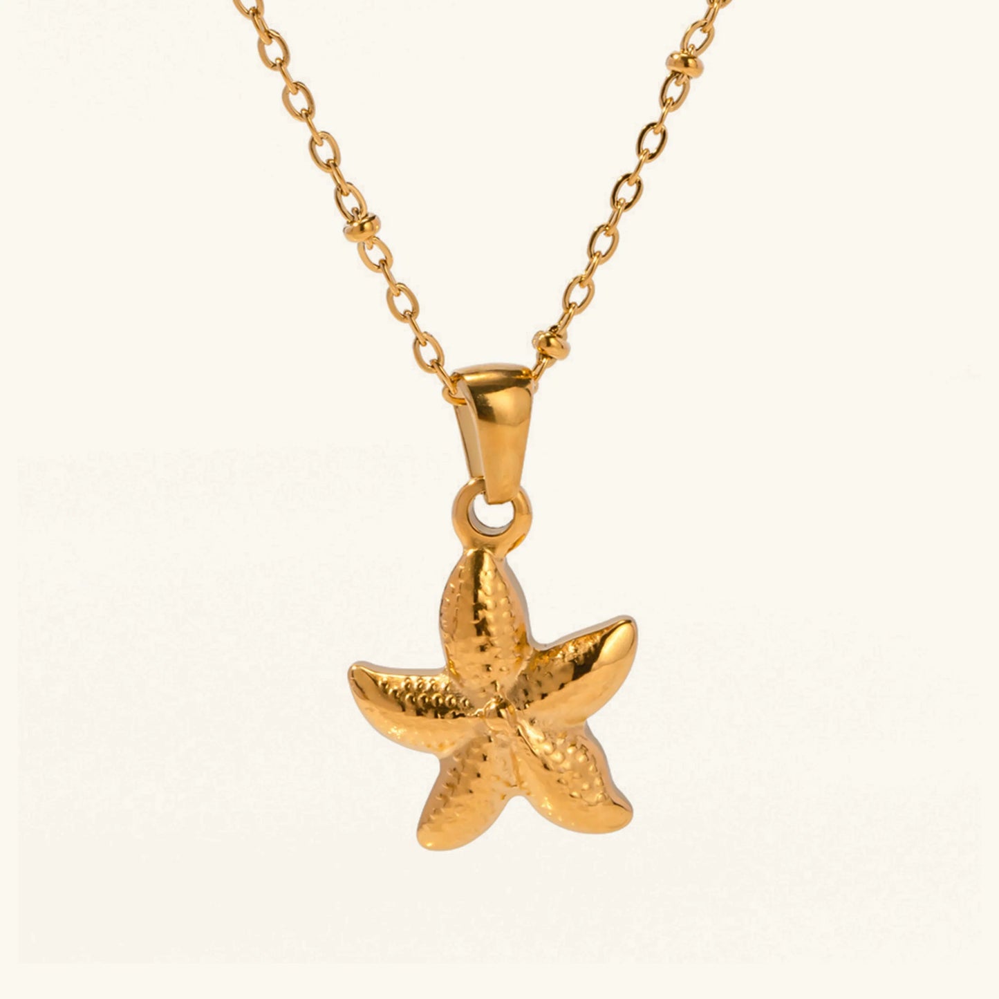 Emmie Gold Starfish Pendant