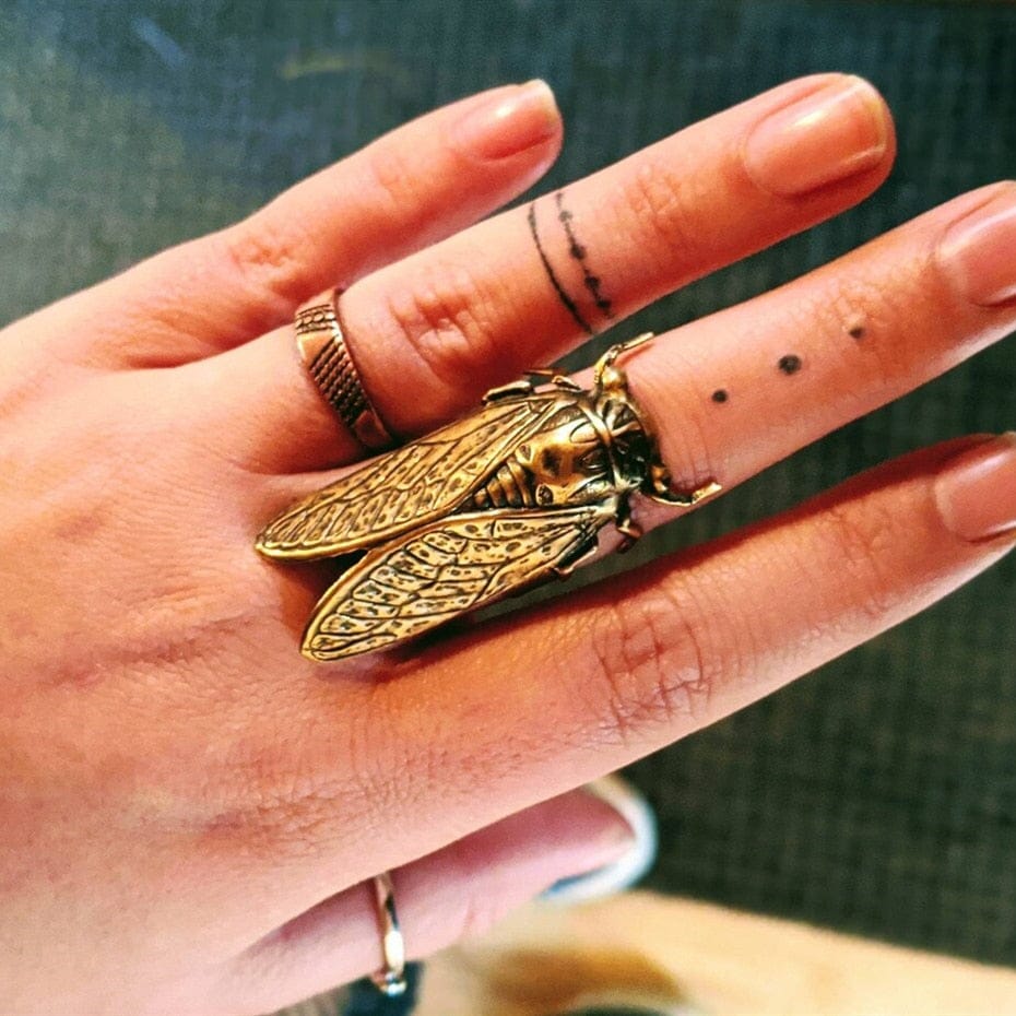 Statement Cicada Ring