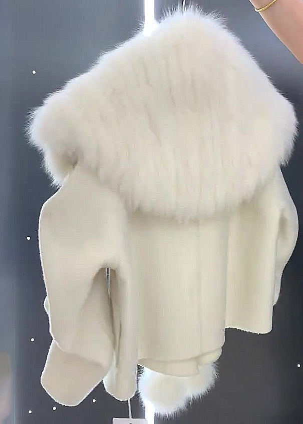 Unique Grey Fur Collar Fuzzy Ball Decorated Woolen Coat Winter Rk002