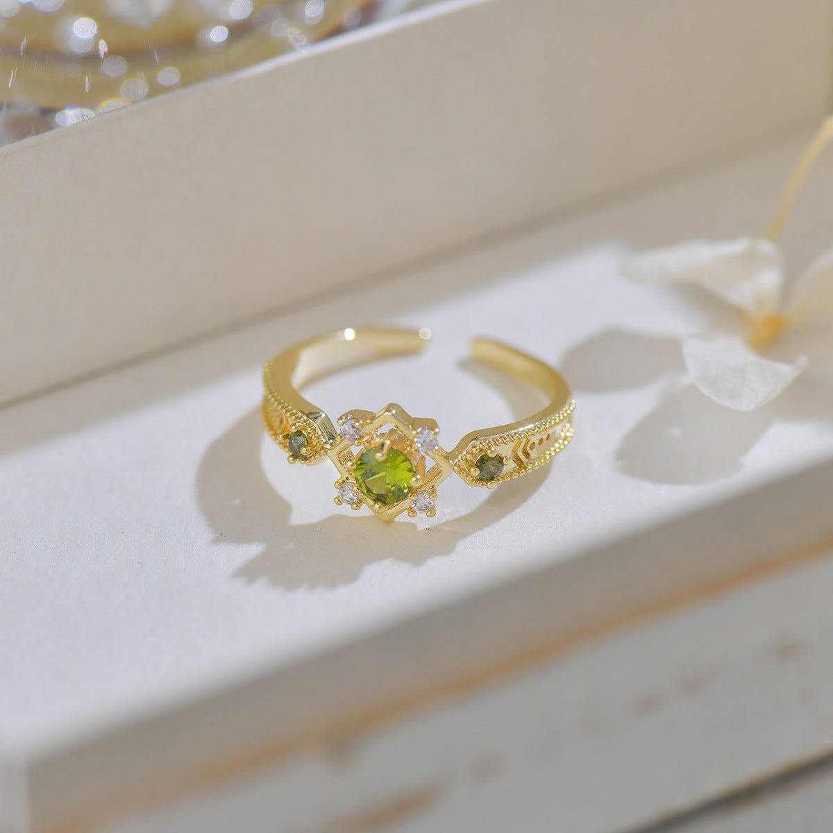 Peridot Baroque Ring Set