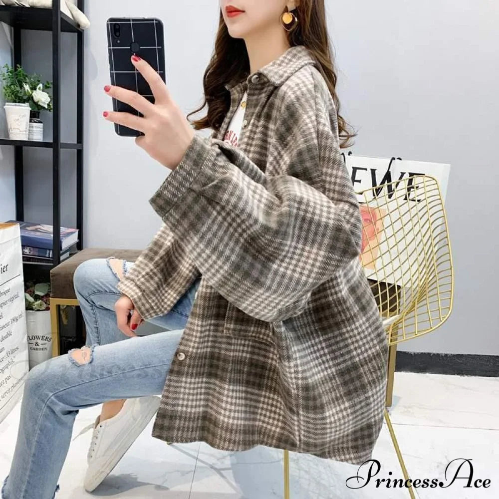 Korean Flannel Plaid Boyfriend Oversized Blouse for Autumn Street Tunic Shirts Blouse Tops