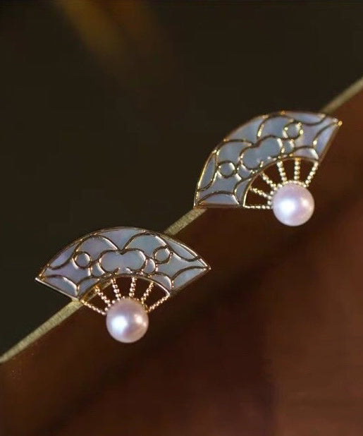 Retro Orange Copper Overgild Gold Fan-shaped Shell Stud Earrings
