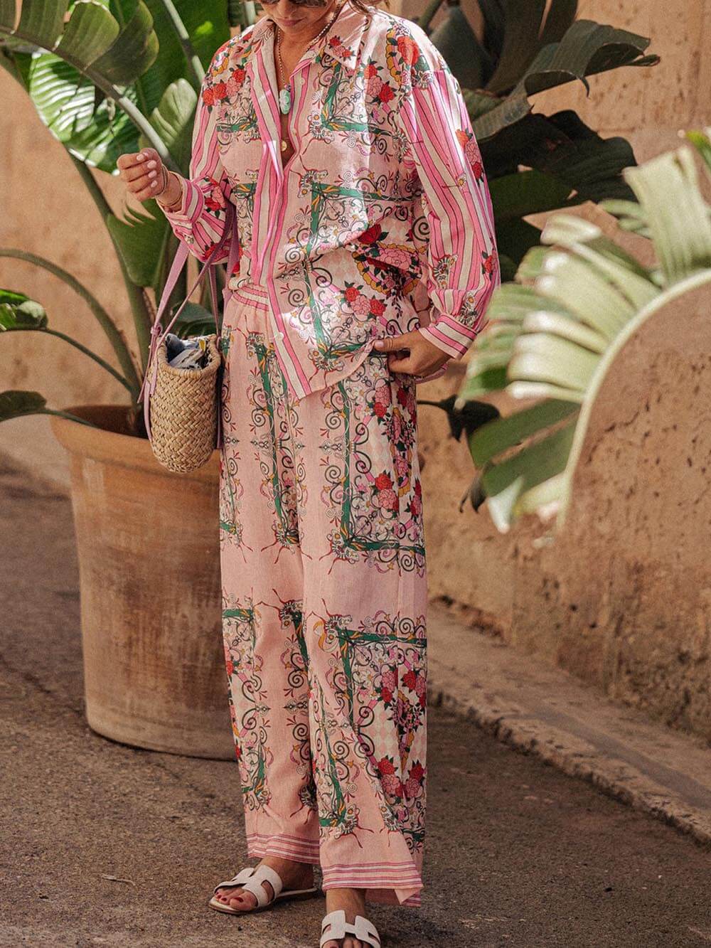 Unique Charm Print Loose Blouse