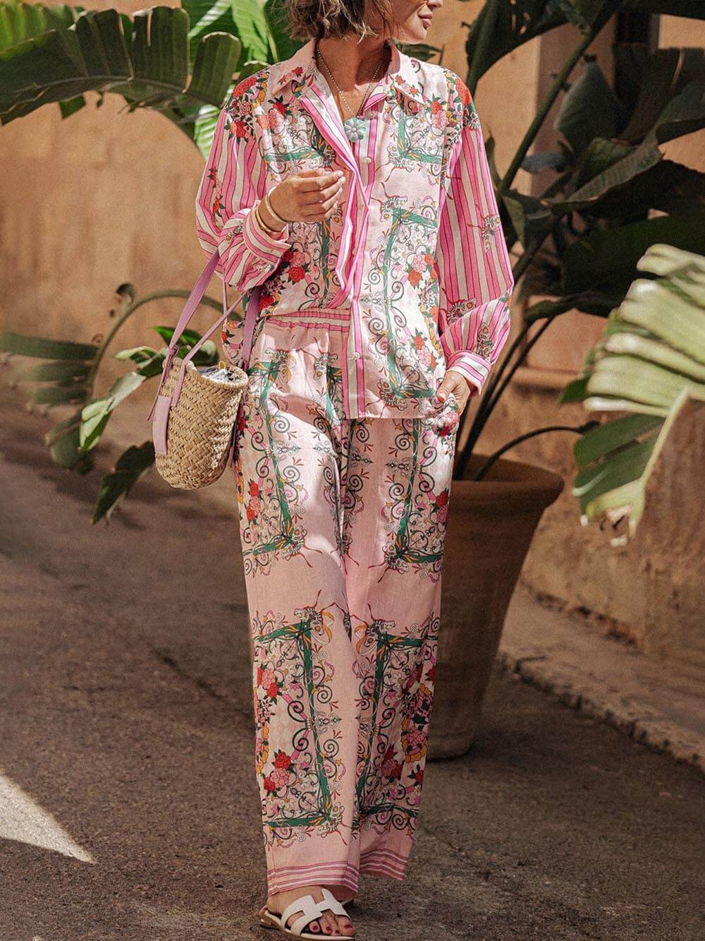 Unique Charm Print Loose Blouse
