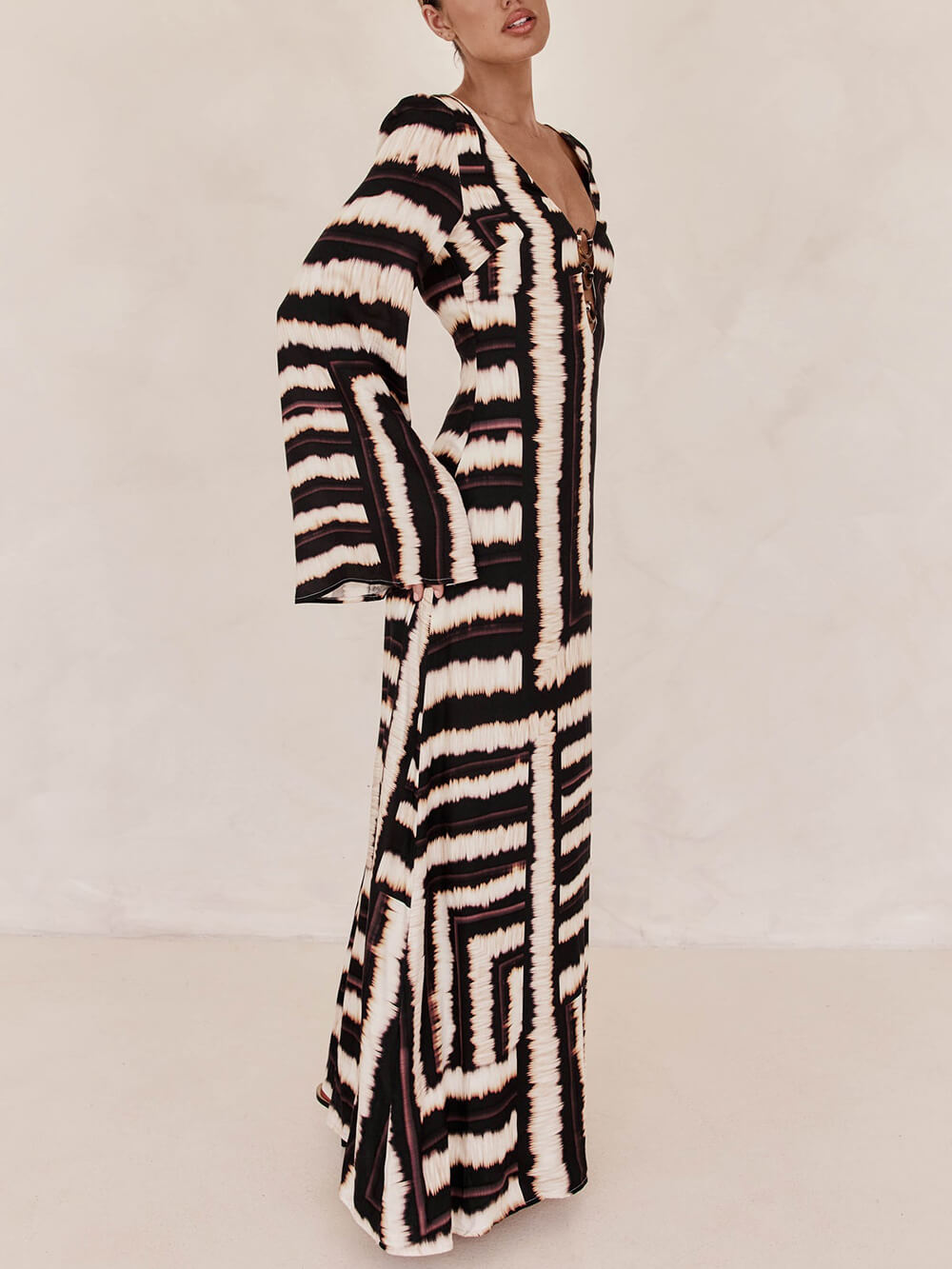 Flattering V-neckline Unique Printed V Tie Ring Maxi Dress