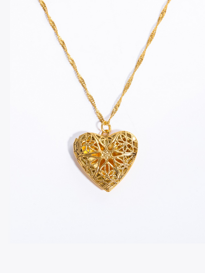 Keepsake Heart Photo Locket Necklace