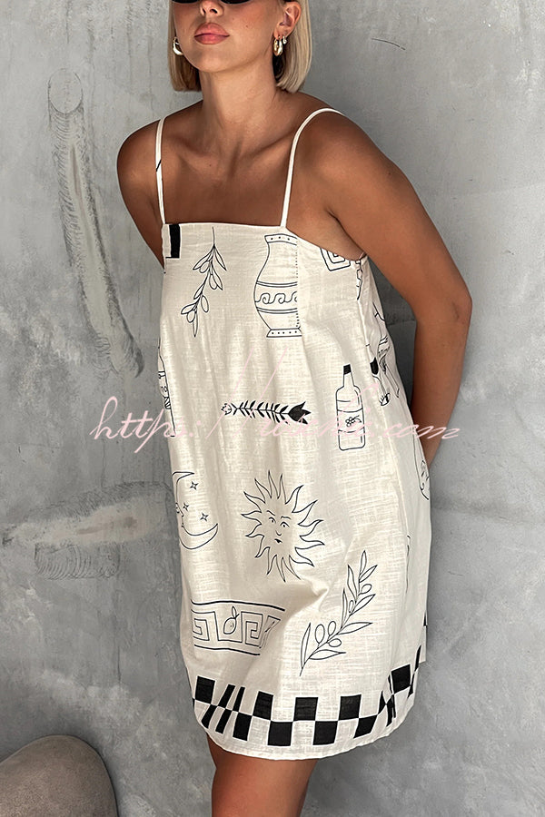 Fashionable Graffiti Printed Halter Backless Loose Mini Dress
