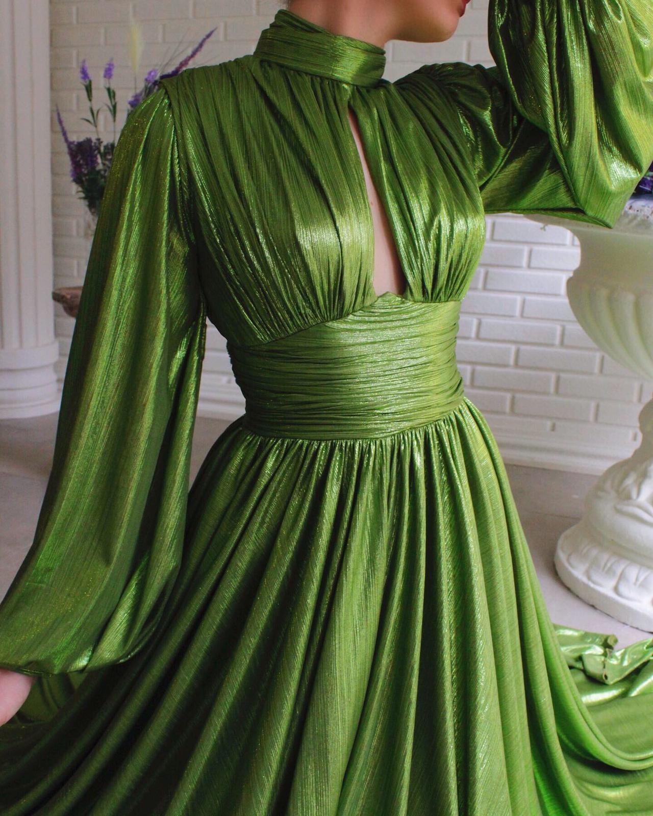 Spring Summer Popular Color Tight Waist Halter Large Swing Avocado Green Dress Maxi Dress for