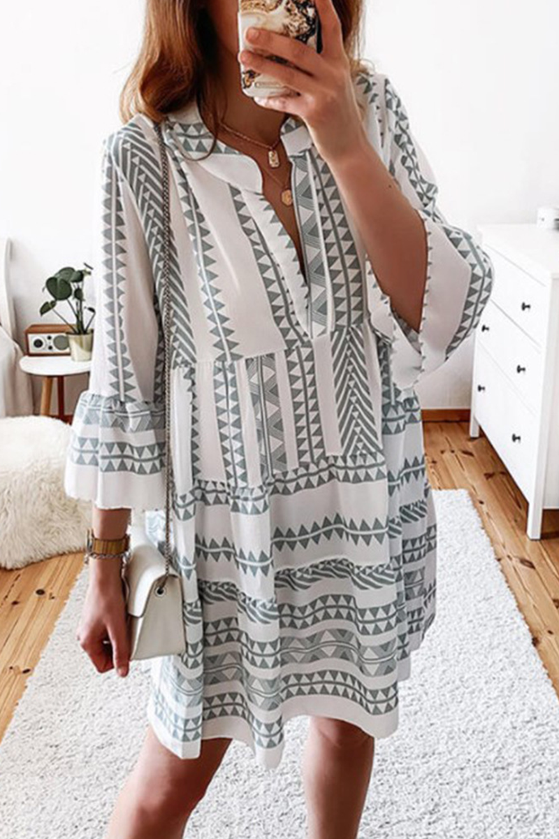 Print Patchwork V Neck Cake Skirt Dresses(4 Colors)