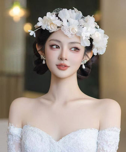 Classy White Gauze Hairpiece and Drop Earrings Two-piece Set