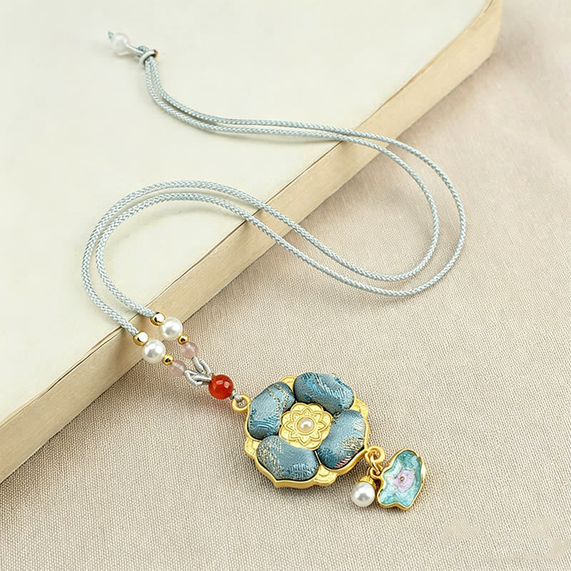 Buddha Stones Song Brocade Four-leaf Clover Luck Necklace