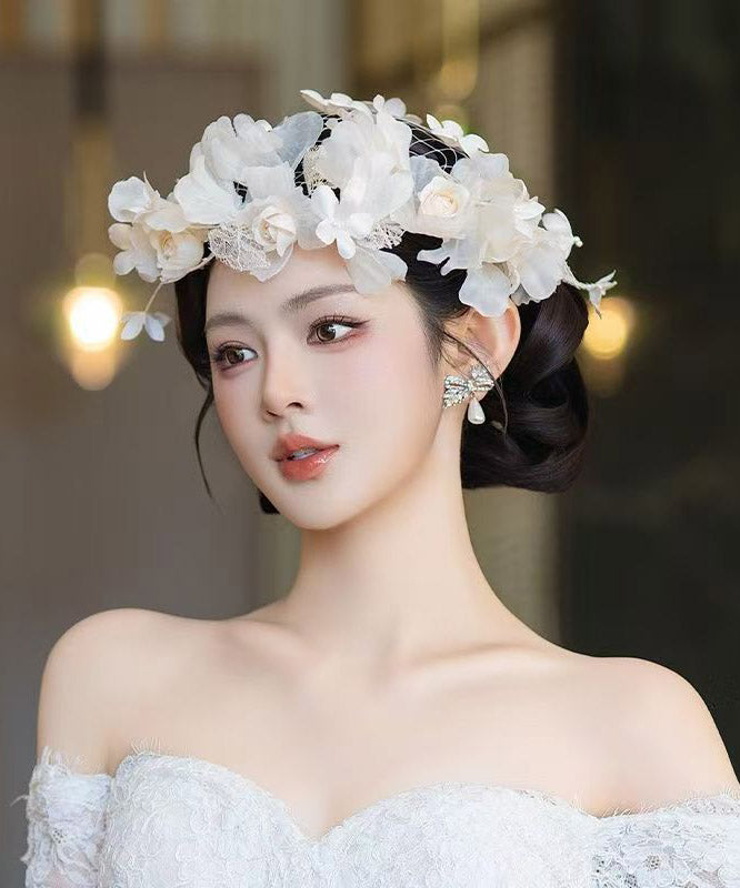 Classy White Gauze Hairpiece and Drop Earrings Two-piece Set