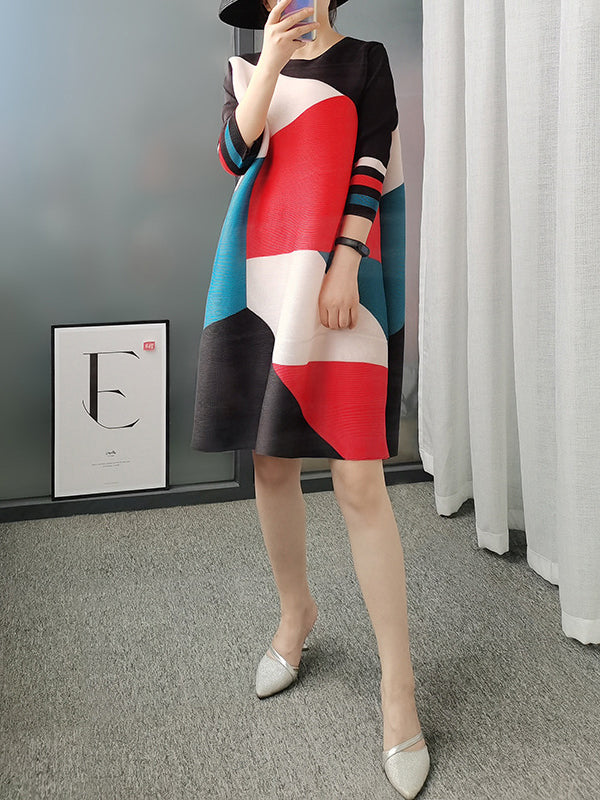 Loose Three-quarter Sleeves Color-block Contrast Color Pleated Round-neck Mini Dresses