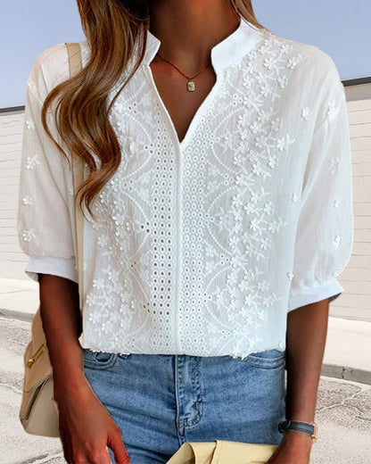 Breelyn - Puff Sleeves Lace Blouse