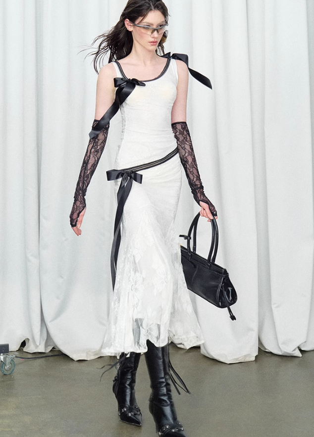 Detachable Bow Lace Spliced Suspender Dress