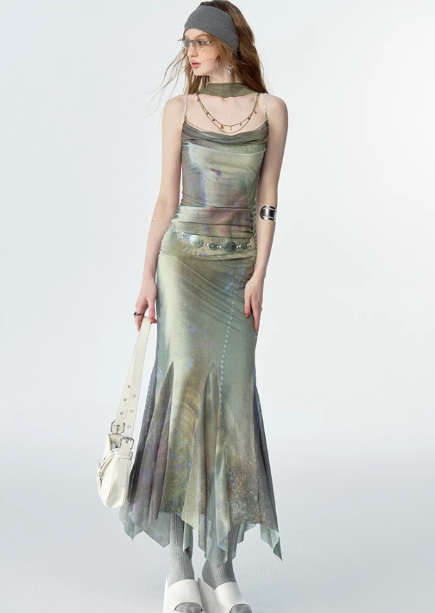 Luxe Diamond Chain Print Dress
