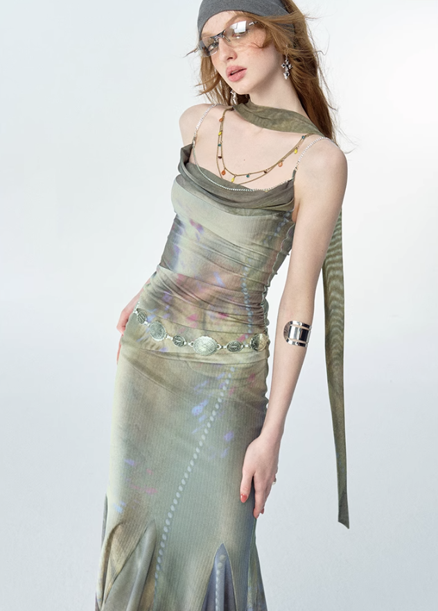 Luxe Diamond Chain Print Dress