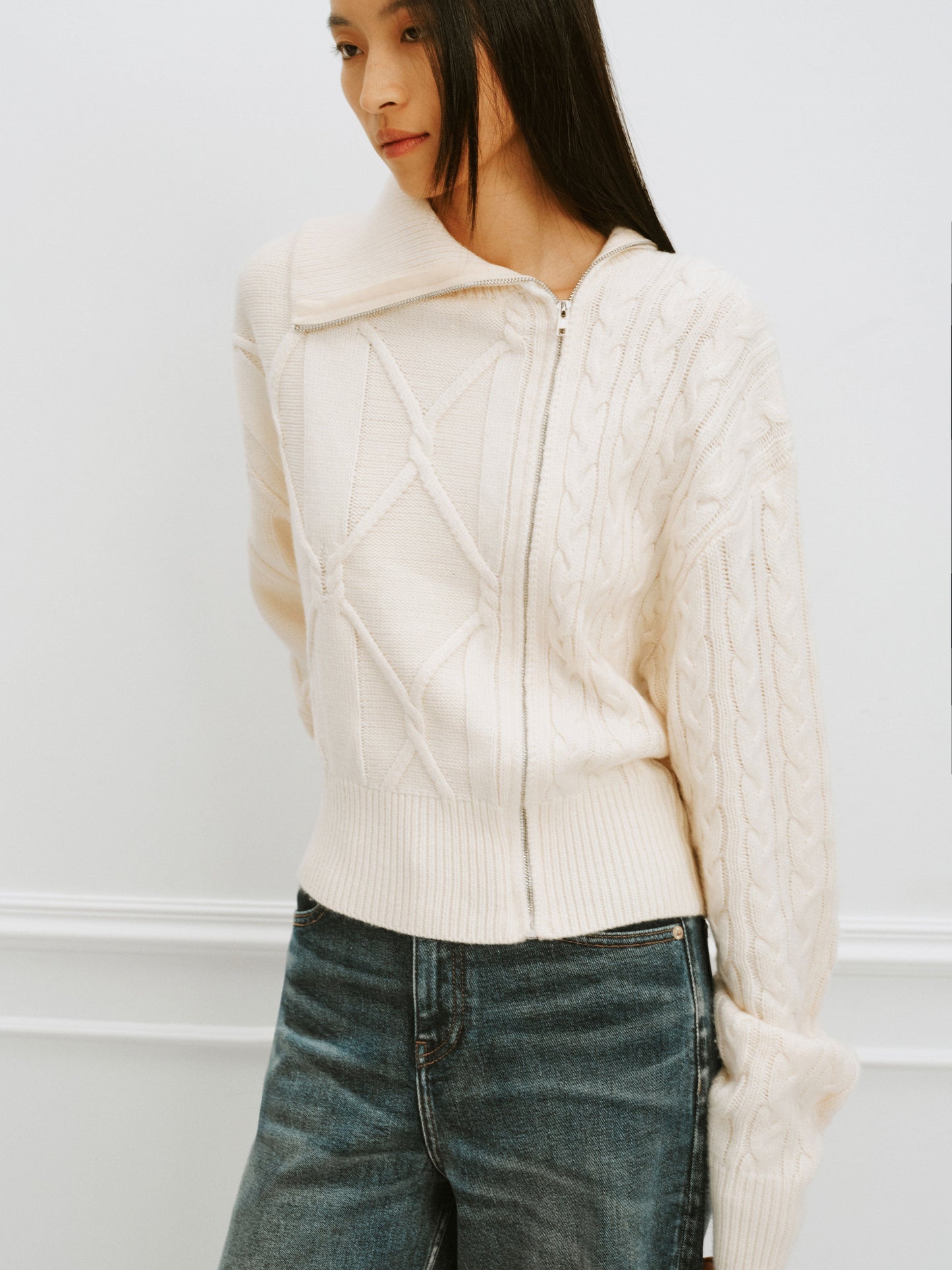 Cable Knit Zip Up Cardigan