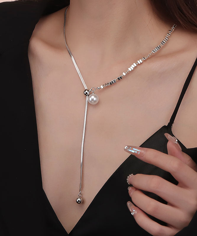Silk Sterling Silver Pearl Broken Silver Pendant Necklace