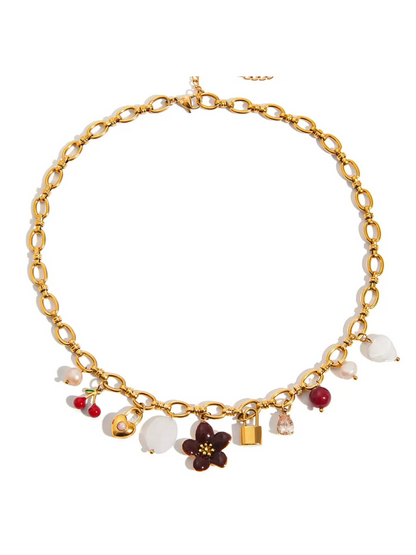 Estefany Pearl Oval Pendant Necklace