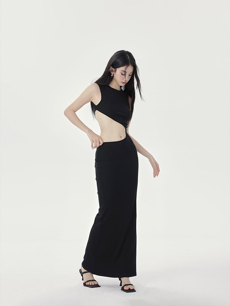 Black Cutout Sleeveless Maxi Dress