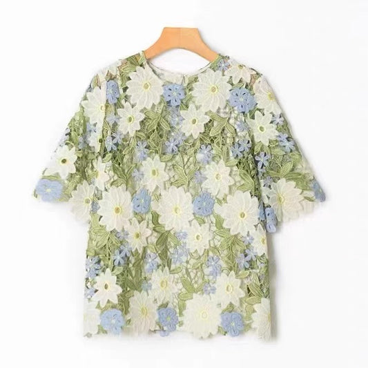 Boutique Green O-neck Hollow Out Embroidery Short Sleeve Blouse