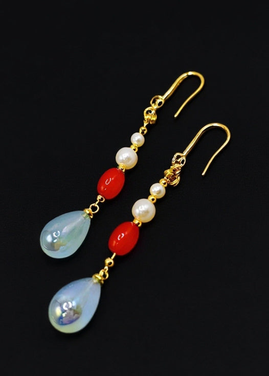 Teardrop Shape Fine Acrylic Drop Earrings