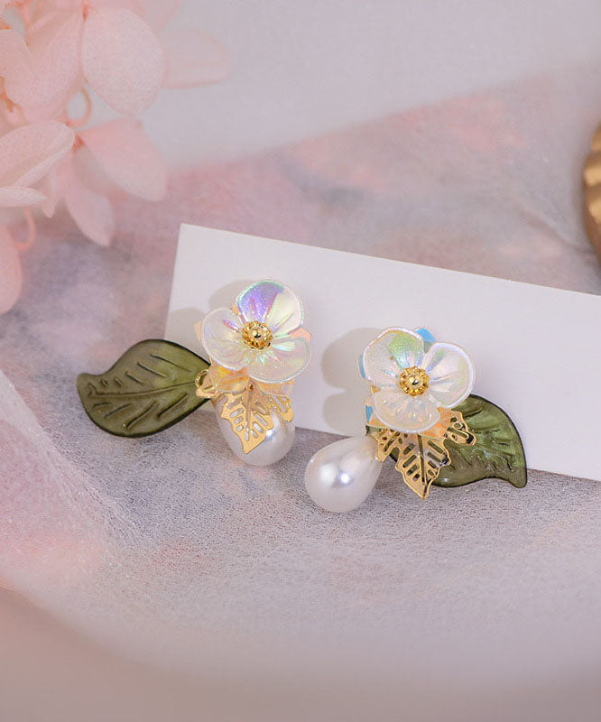 White Copper Overgild Pearl Acrylic Stud Earrings