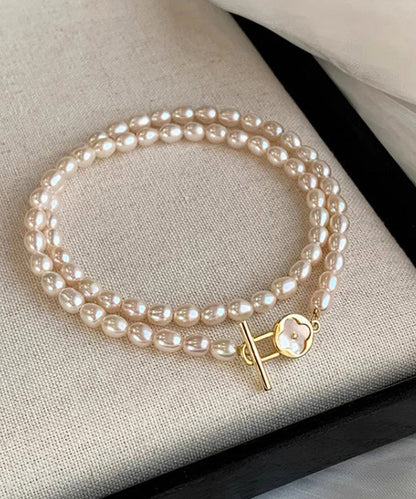Modern White Copper Overgild Pearl Four-leaf Clover Gratuated Bead Necklace