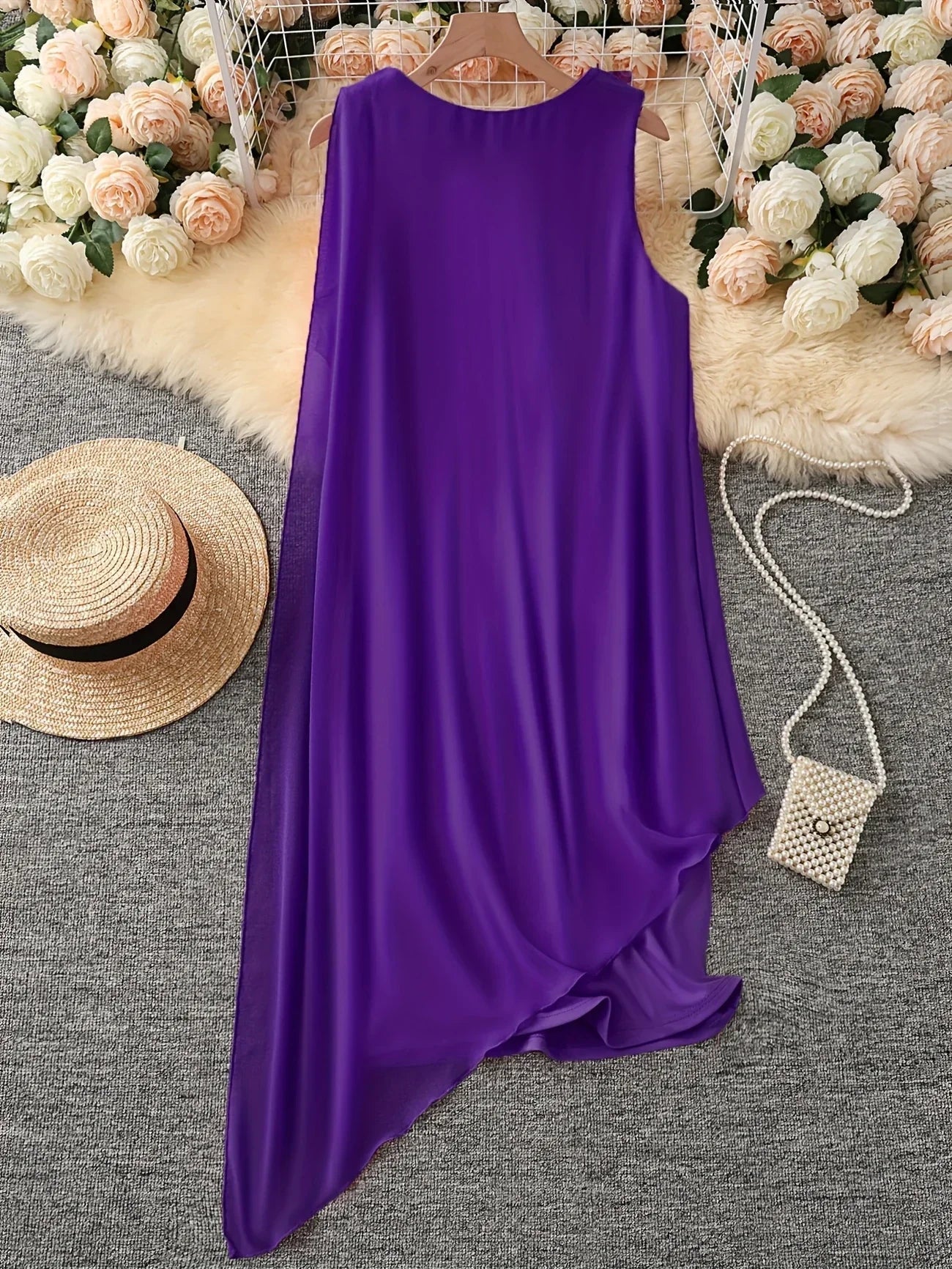 Murray - Modern Elegance Midi Dress