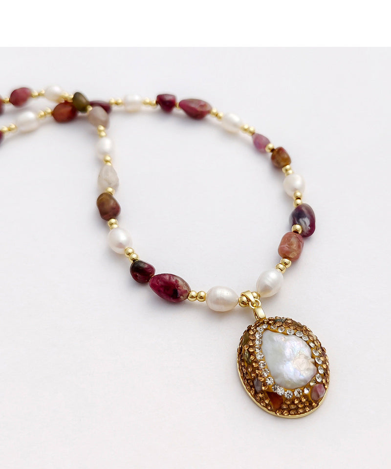 Boutique Baroque Pearl With Fine Pendant Gratuated Bead Necklace
