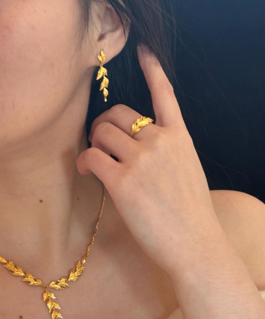 Gold Sterling Silver Overgild Descendants of Royal Families Drop Earrings