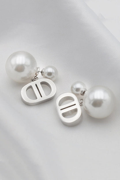 Double D Shape Pearl Earrings