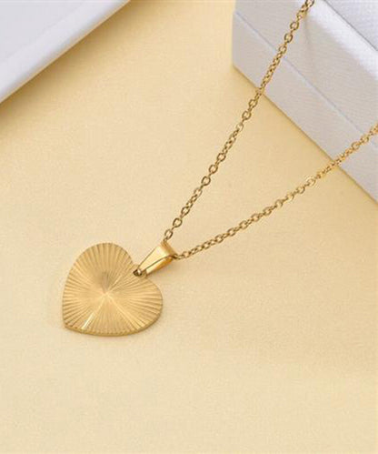 Gold Metal Alloy Wrinkled Love Pendant Necklace