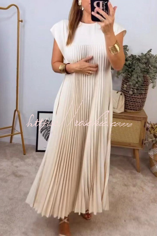 Color Round Neck Sleeveless Pleated Large Hem Maxi Dress