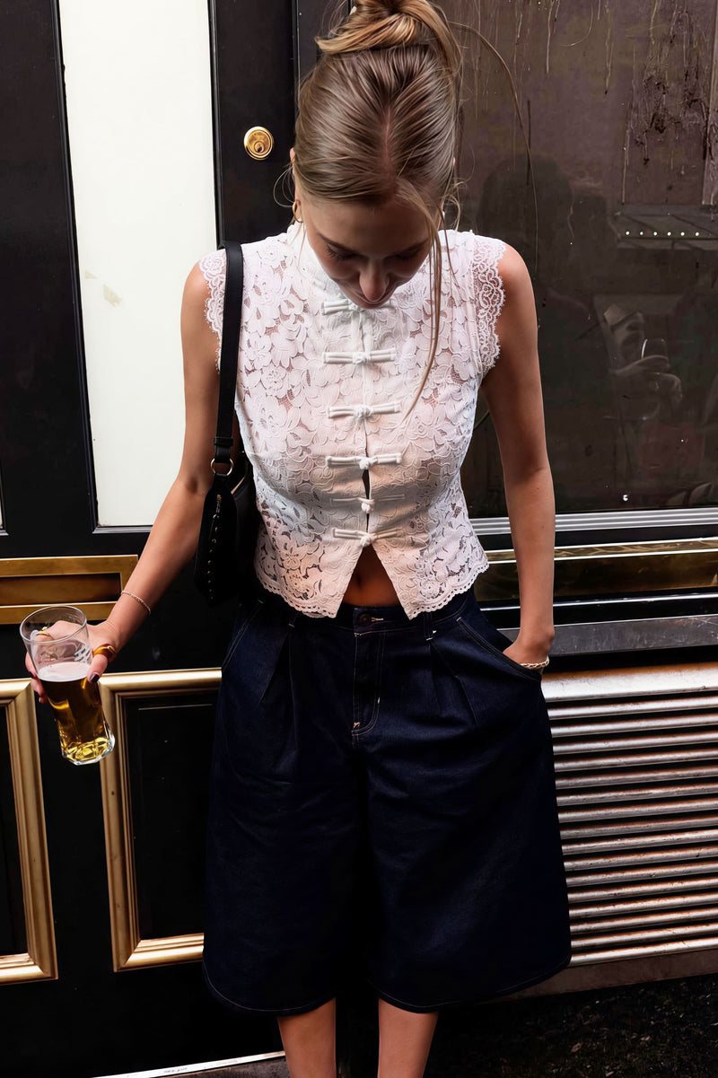 Lace Stand Collar Sleeveless Top Knot Buttons Blouse