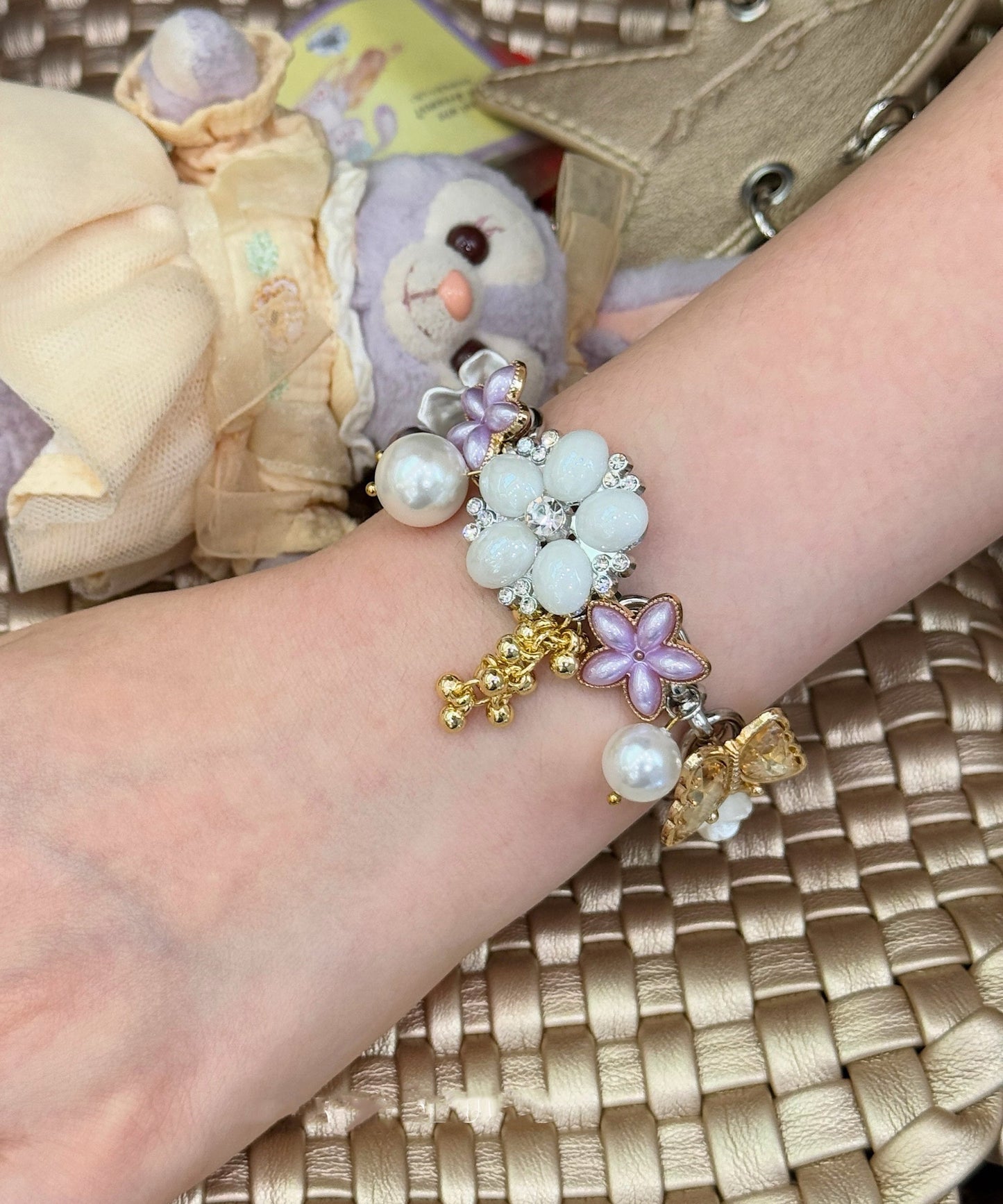 Pearl Butterfly Adjustable Alloy Bracelet