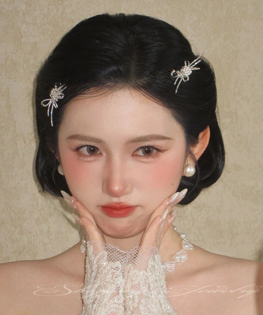 Handmade White Alloy Bow a Pair Hairpin