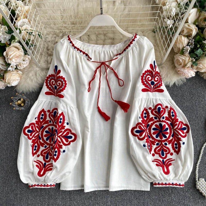 Retro White V-neck Lace-up Tassel Embroidered Lantern Sleeve Blouse