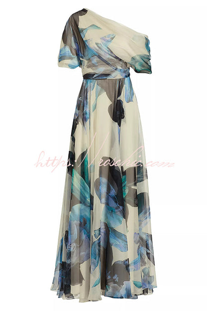 Unique Printed Short-sleeved One-shoulder Maxi Dress