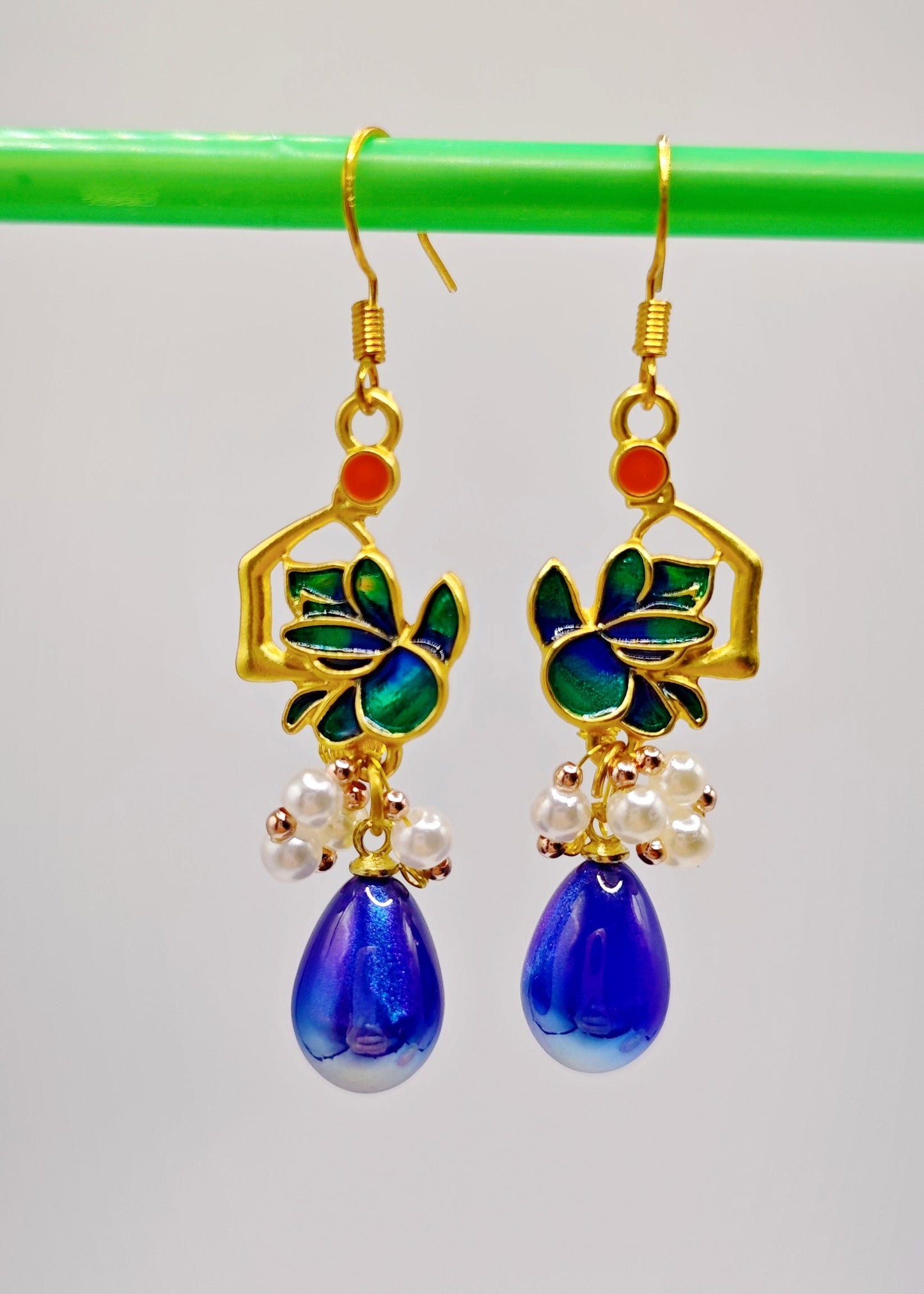 Peacock Blue Water Droplet Gem Stone Drop Earrings