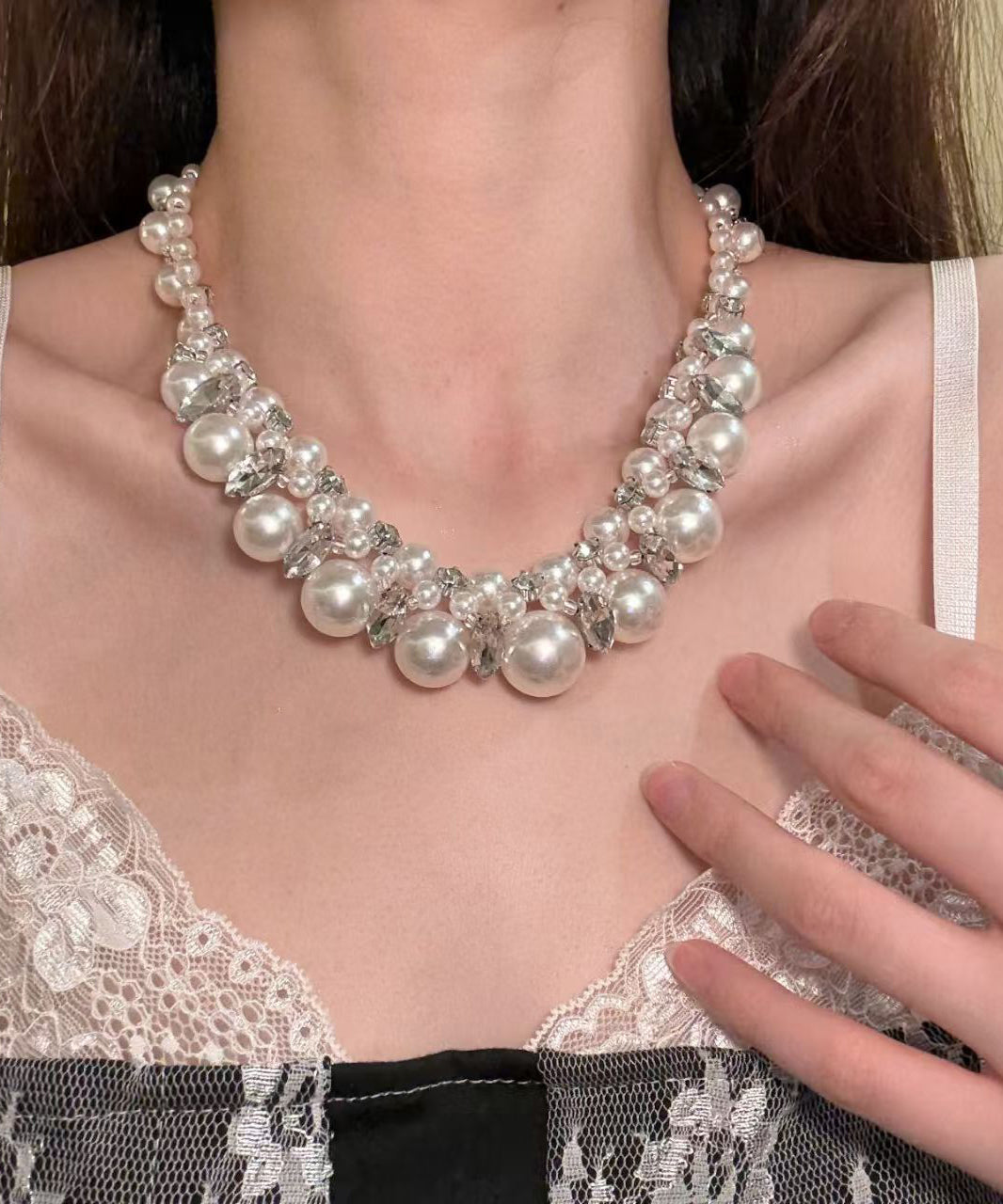 White Alloy Zircon Pearl Beading Collar Necklace