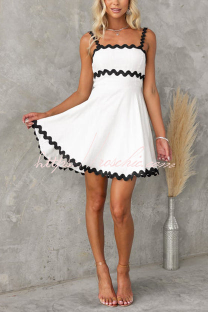 Aimie Color Wavy Lace Suspender Mini Dress