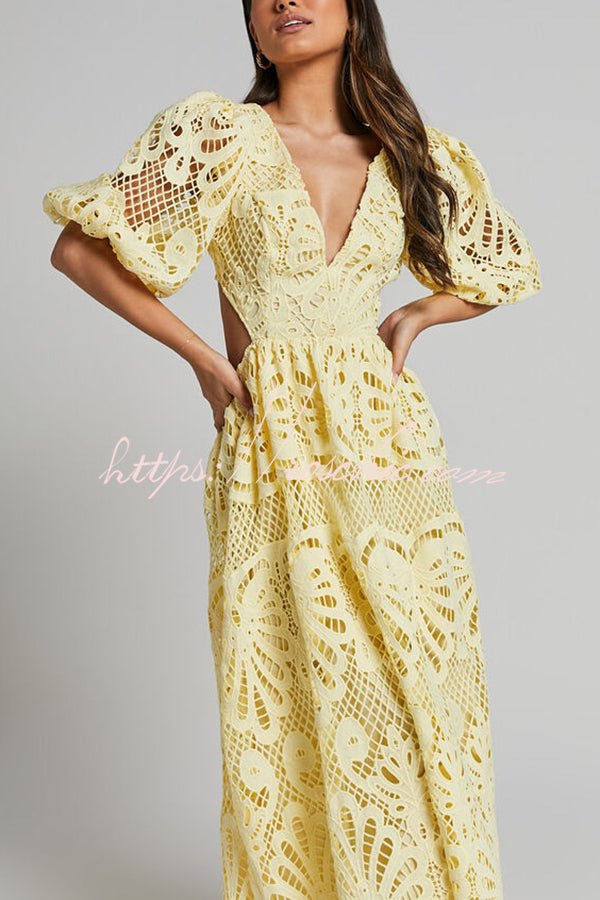 Color V Neck Hollow Lace Waistless Maxi Dress