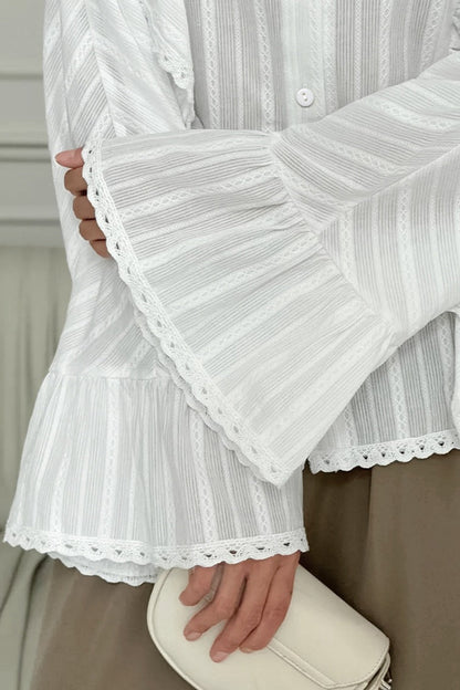 Jacquard Bell Sleeve Loose Blouse