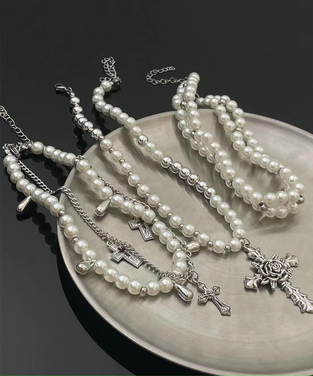 White Alloy Pearl Multilayer Cross Gratuated Bead Necklace
