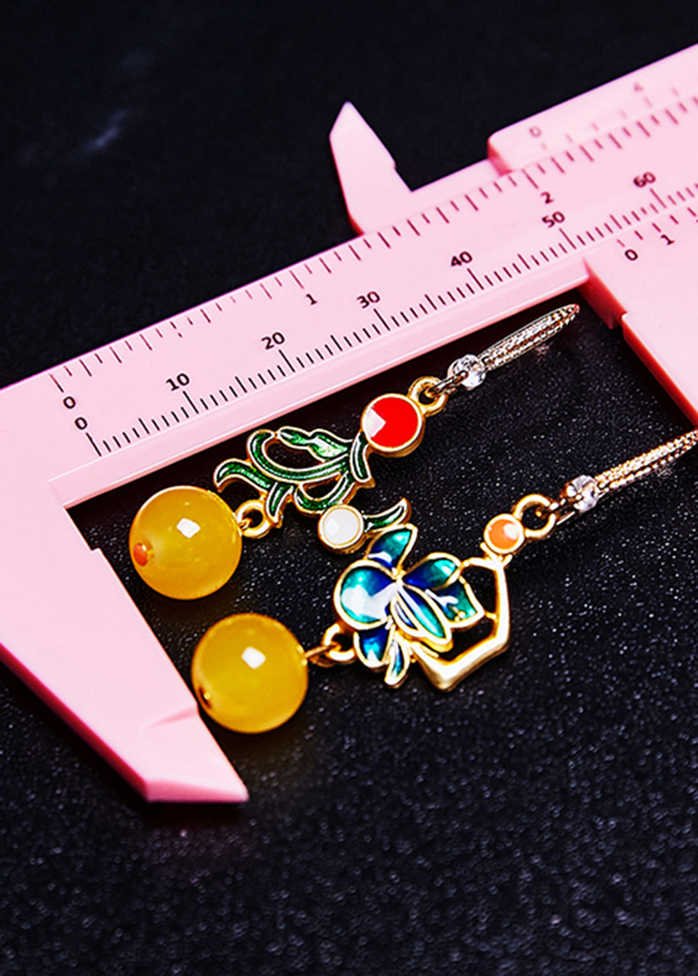 Asymmetric Design Gilding Beeswax Drop Earrings