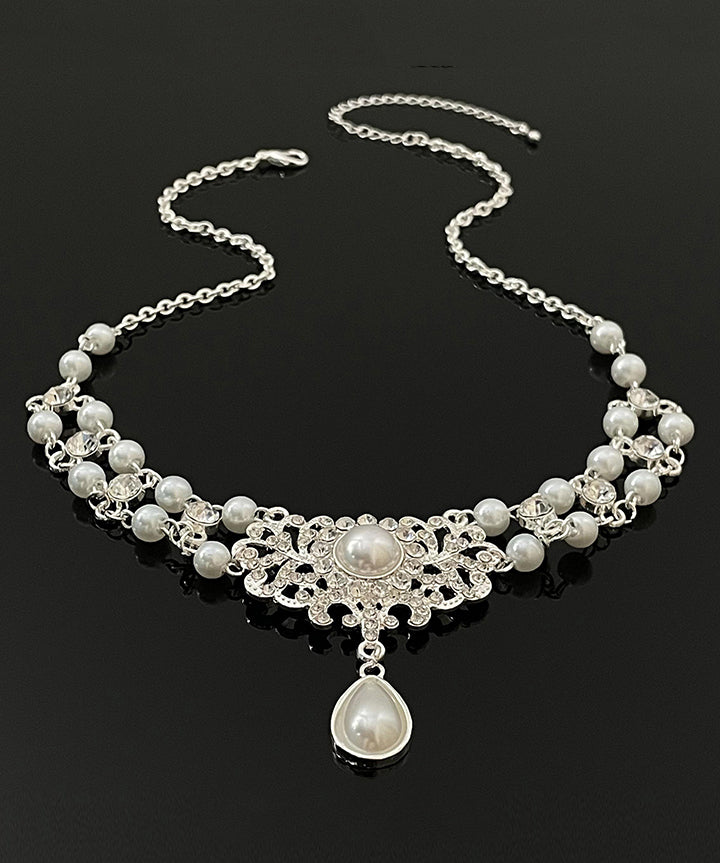 White Alloy Zircon Beading Pendant Necklace
