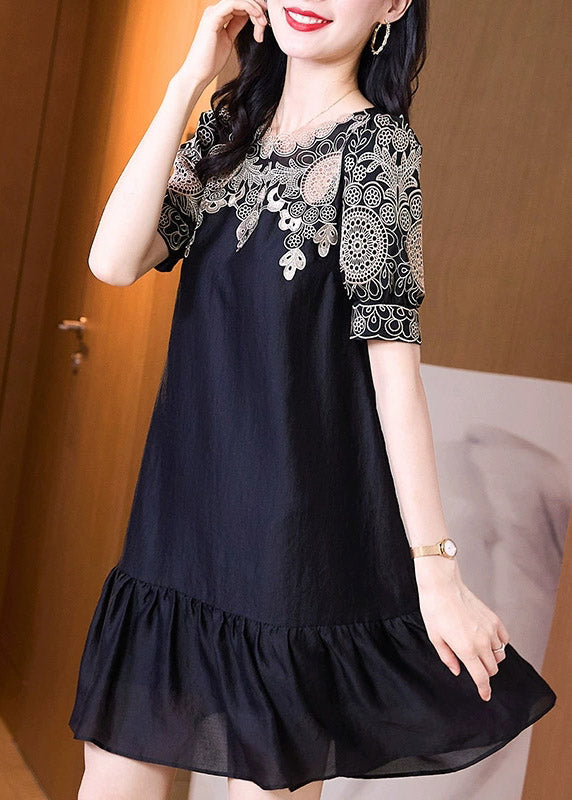 Black Embroideried O-neck Hollow Out Long Dresses Short Sleeve Ti1035